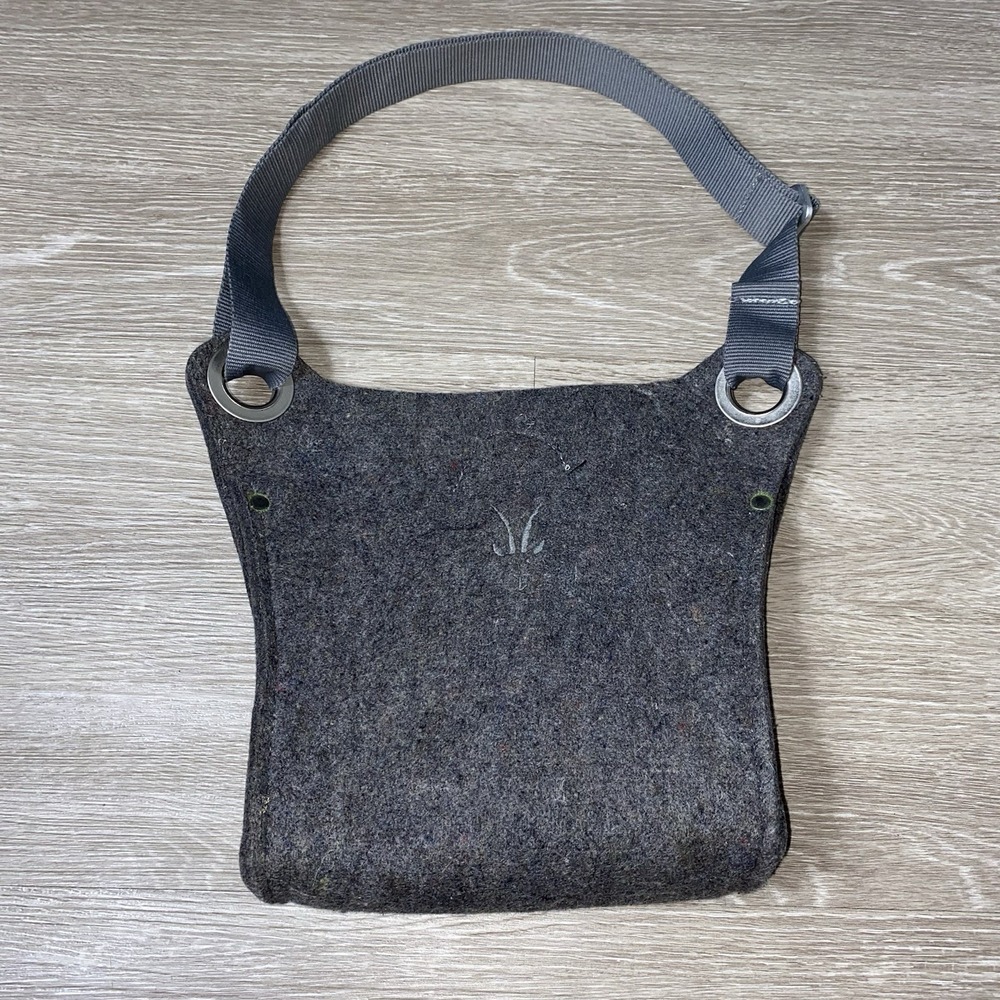 Ibex Recycled Wool Hand Bag Unisex Eco Conscious Hiking Camping Outdoors Gray